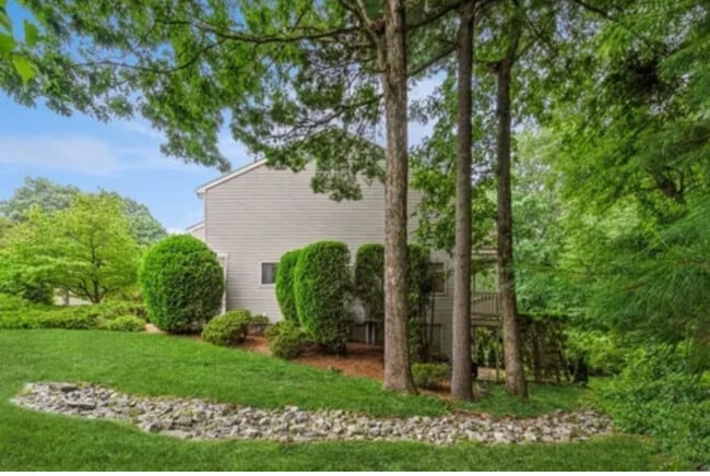 property at 59 Samuel Dr