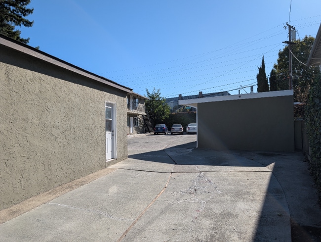 914 College Dr in San Jose, CA - Building Photo - Building Photo