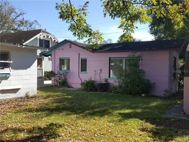 5717 Tennessee Ave in New Port Richey, FL - Building Photo - Building Photo