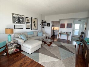 2840 N Ocean Blvd in Fort Lauderdale, FL - Building Photo - Building Photo