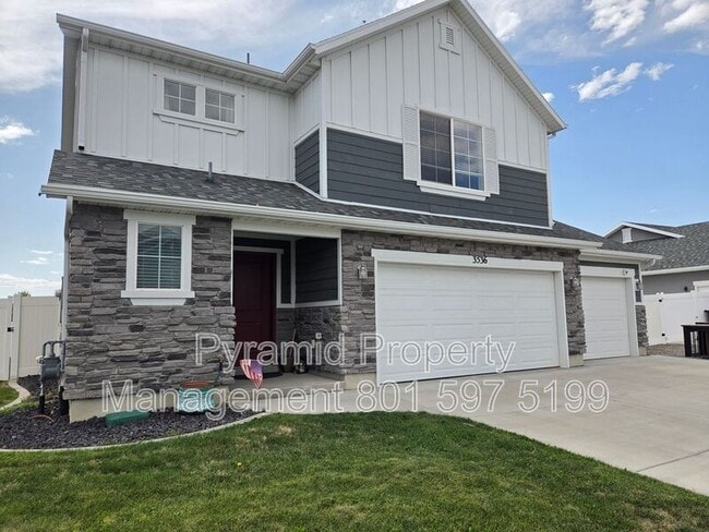 property at 3536 Bayview Dr