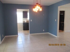 38 Valhalla Ave in Ormond Beach, FL - Building Photo - Building Photo
