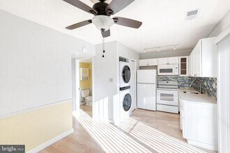 1615 Fendall Ct in Crofton, MD - Building Photo - Building Photo