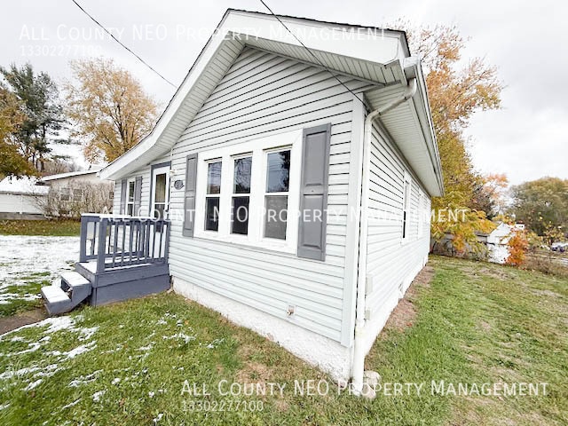 1247 Grand Blvd in Barberton, OH - Building Photo - Building Photo