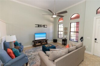 8320 Esperanza Street in Ft. Myers, FL - Building Photo - Building Photo