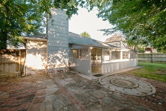 11706 S Gum Ave in Jenks, OK - Building Photo - Building Photo