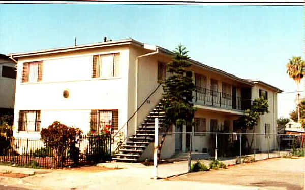 1017 Dewey Ave in Los Angeles, CA - Building Photo - Building Photo