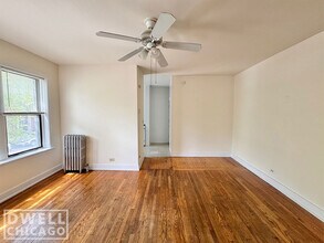 1500 N Kedzie Ave, Unit 3 in Chicago, IL - Building Photo - Building Photo