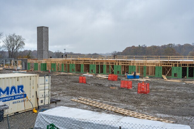 257 E Main St in Painesville, OH - Building Photo - Building Photo