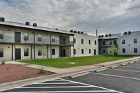 Ranger Trail Apartments in El Paso, TX - Foto de edificio - Building Photo