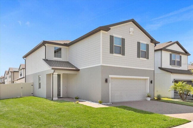 property at 2742 Red Horse Dr