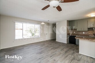 2030 E Aspen Ave in Mesa, AZ - Foto de edificio - Building Photo