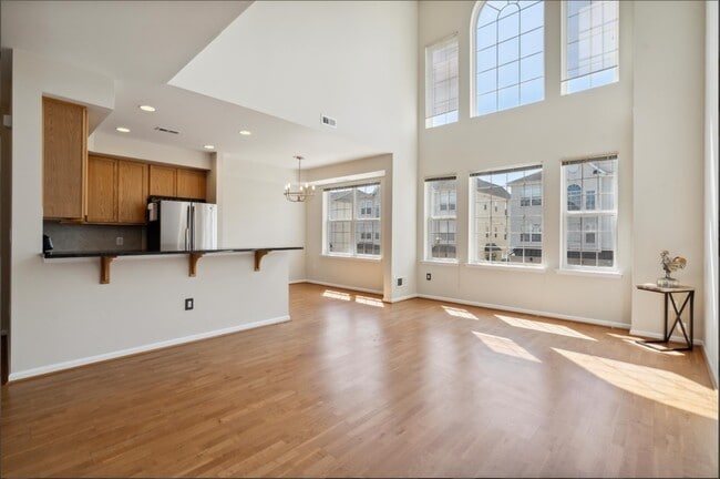 2119 Verona Dr in Philadelphia, PA - Foto de edificio - Building Photo