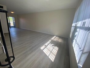 2632 NW 52nd Ave in Lauderhill, FL - Building Photo - Building Photo