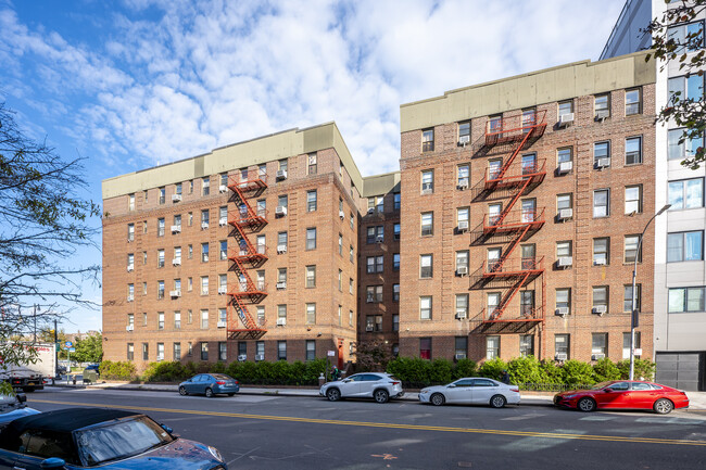 110 Shore Blvd in Brooklyn, NY - Building Photo - Building Photo