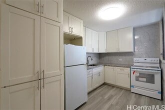 1715 Anapuni St in Honolulu, HI - Building Photo - Building Photo