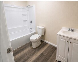1506 W Orange Ave in El Centro, CA - Building Photo - Building Photo