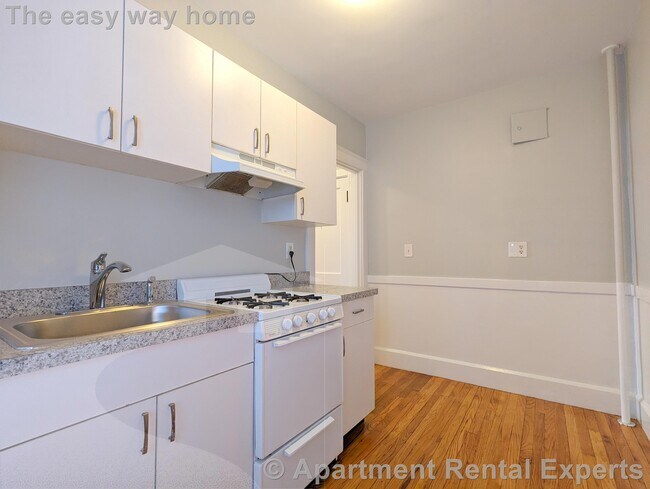 156-158 Summer St in Somerville, MA - Building Photo - Building Photo