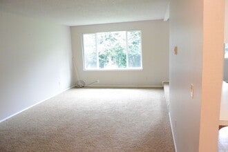 1307 NW 119th St in Vancouver, WA - Building Photo - Building Photo