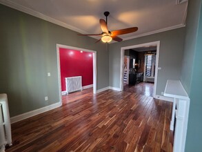 148 S Swan St in Albany, NY - Foto de edificio - Building Photo