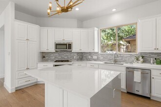 2800 Waymaker Way in Austin, TX - Building Photo - Building Photo