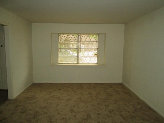 5910 Ariel St in Houston, TX - Building Photo - Building Photo