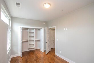 1025 Dickerson Pike in Nashville, TN - Building Photo - Building Photo