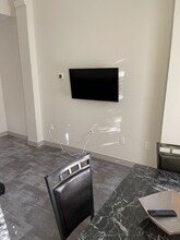 1417 W 9th St in Cleveland, OH - Building Photo - Building Photo