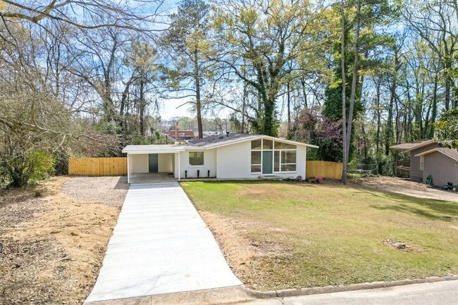 720 Harper Ave in Auburn, AL - Building Photo - Building Photo