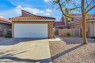 3510 E Hampton Ave in Mesa, AZ - Building Photo