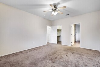 10410 Weser Ln in Helotes, TX - Building Photo - Building Photo