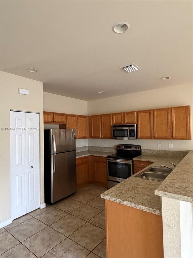 property at 3511 W 89th Pl