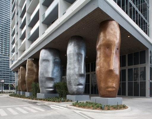 495 Brickell Ave, Unit 495 in Miami, FL - Foto de edificio