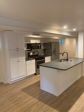 4373 Maryland Ave, Unit #B in St. Louis, MO - Building Photo - Building Photo