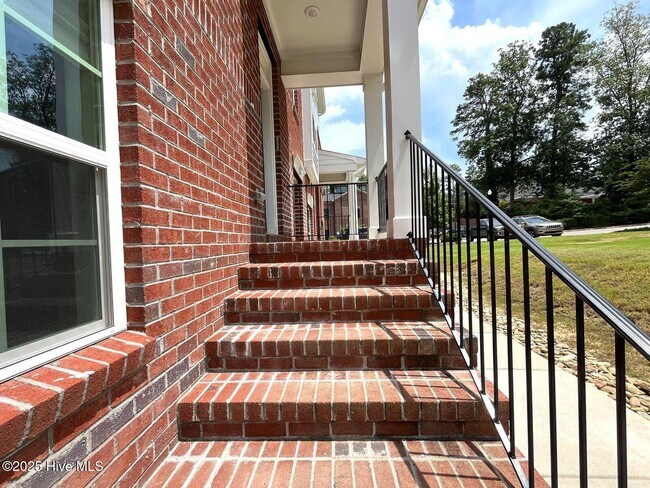 60 Brownstone Ln in Southern Pines, NC - Building Photo - Building Photo