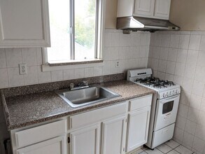 2811-2815 Telegraph Ave in Berkeley, CA - Building Photo - Building Photo