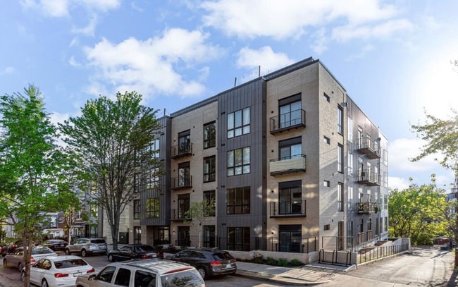 property at 1016 17th Pl NE