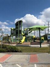 12806 Crombie Dr in Atascocita, TX - Building Photo - Building Photo