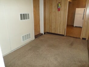 730 Vattier Street in Manhattan, KS - Building Photo - Building Photo