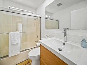 5 Stratford Pl in Monterey, CA - Building Photo - Building Photo