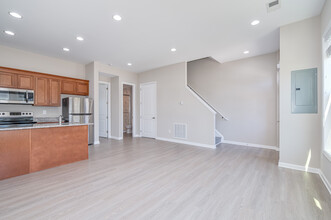 137 Marineris Cir in Martinsburg, WV - Building Photo - Building Photo