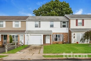 6364 Congress Ct in Bensalem, PA - Building Photo