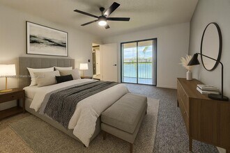 1044 S Independence Dr in Homestead, FL - Building Photo - Building Photo