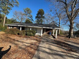1612 Celeste Dr in Columbus, GA - Building Photo