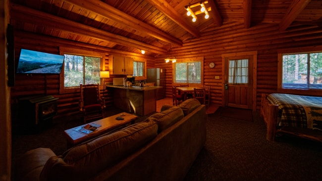 3765 MT Highway 40 W in Columbia Falls, MT - Building Photo - Building Photo