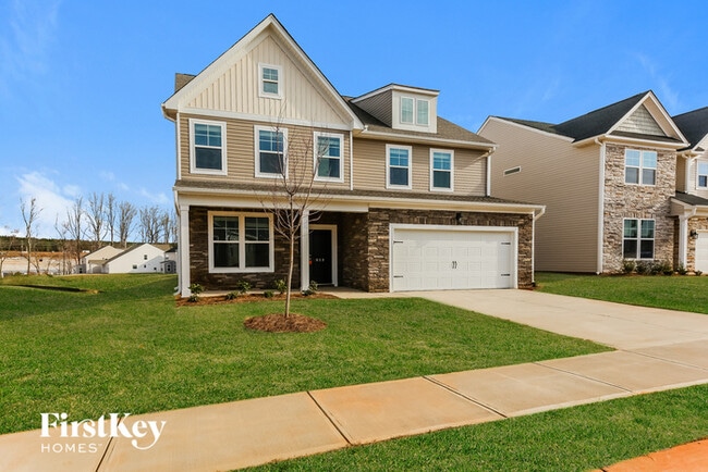 608 Okame Ct in Greer, SC - Building Photo - Building Photo