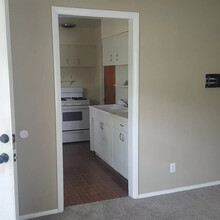 649 W Vine St in Springfield, IL - Building Photo - Building Photo