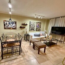 910 Michigan Ave in Miami Beach, FL - Building Photo - Building Photo