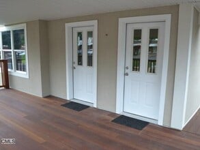 161 Post Rd in Fairfield, CT - Building Photo - Building Photo