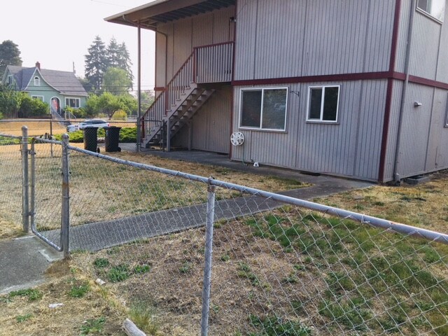 1711 S 37th St in Tacoma, WA - Building Photo